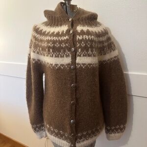 Icelandic wool handmade sweater